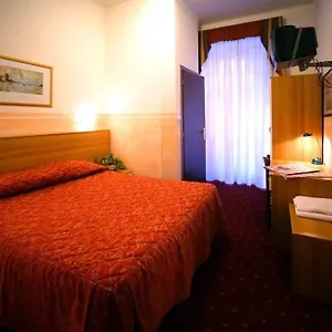 Assarotti Hotel