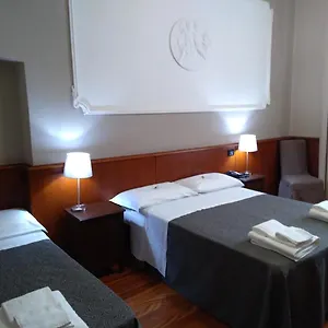 Twenty Nine Hotel